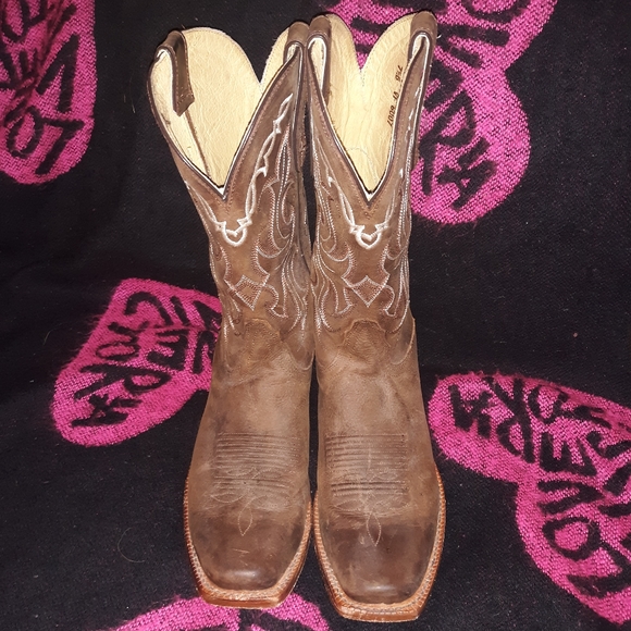 Like new Tony Lama real leather boots - Picture 5 of 6